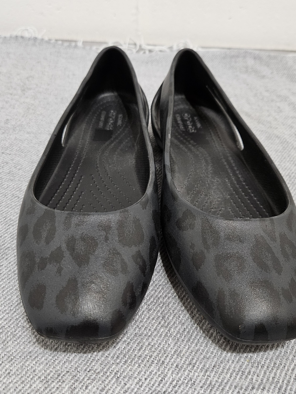 Crocs Kadee Animal Print Flats Black US 9